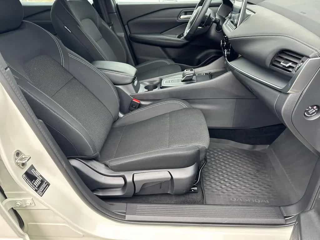 Nissan Qashqai Accenta *Xtronic/SHZG/Navi-App/Kamera/IC 01/2024-photo-28
