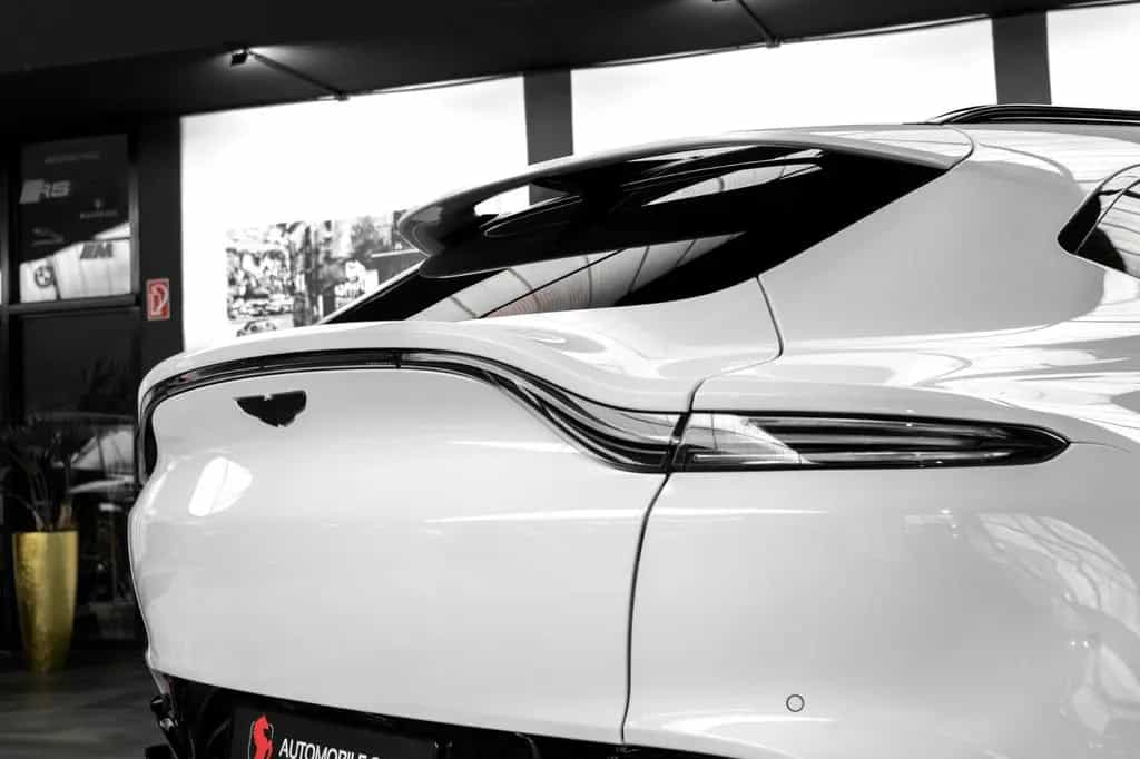 Aston Martin DBX 4.0 V8 #Exclusive Farbkombi #deutsches Fzg. 06/2021-photo-10