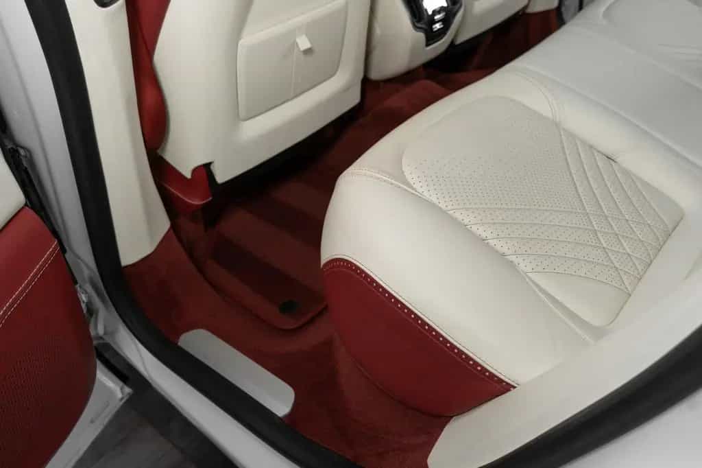 Aston Martin DBX 4.0 V8 #Exclusive Farbkombi #deutsches Fzg. 06/2021-photo-27