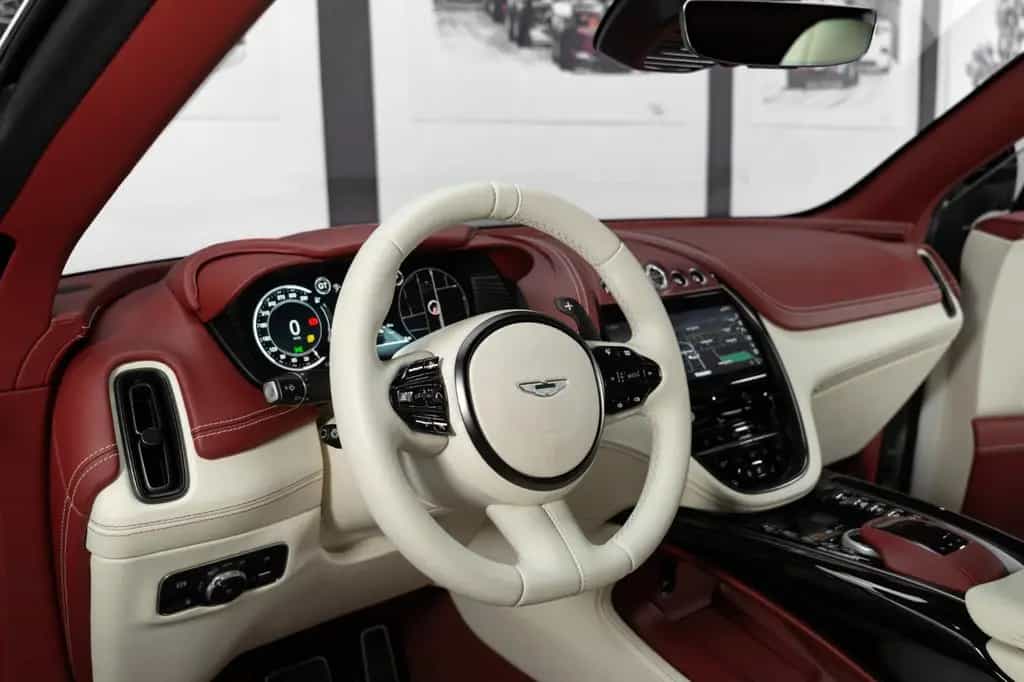 Aston Martin DBX 4.0 V8 #Exclusive Farbkombi #deutsches Fzg. 06/2021-photo-40