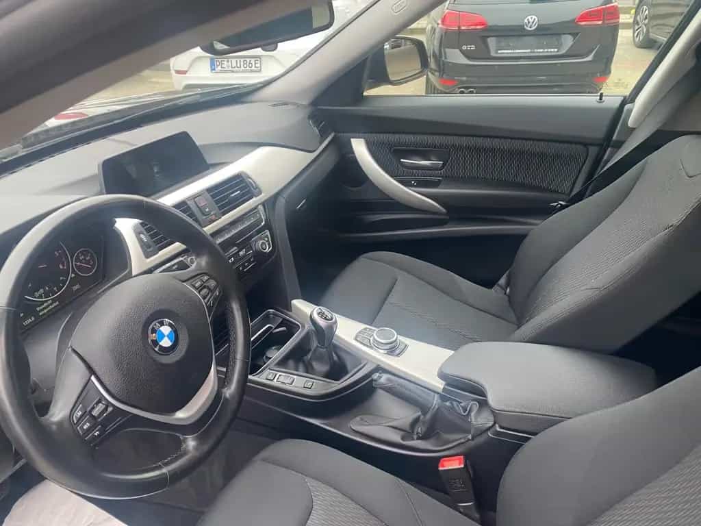 BMW 320 3 Gran Turismo 320 d Advantage 11/2019-photo-20