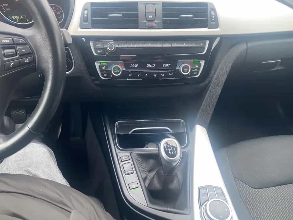 BMW 320 3 Gran Turismo 320 d Advantage 11/2019-photo-25