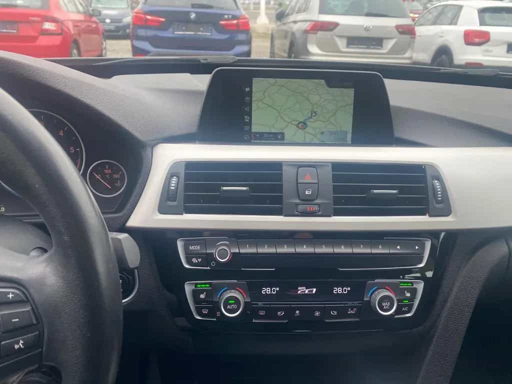BMW 320 3 Gran Turismo 320 d Advantage 11/2019-photo-27