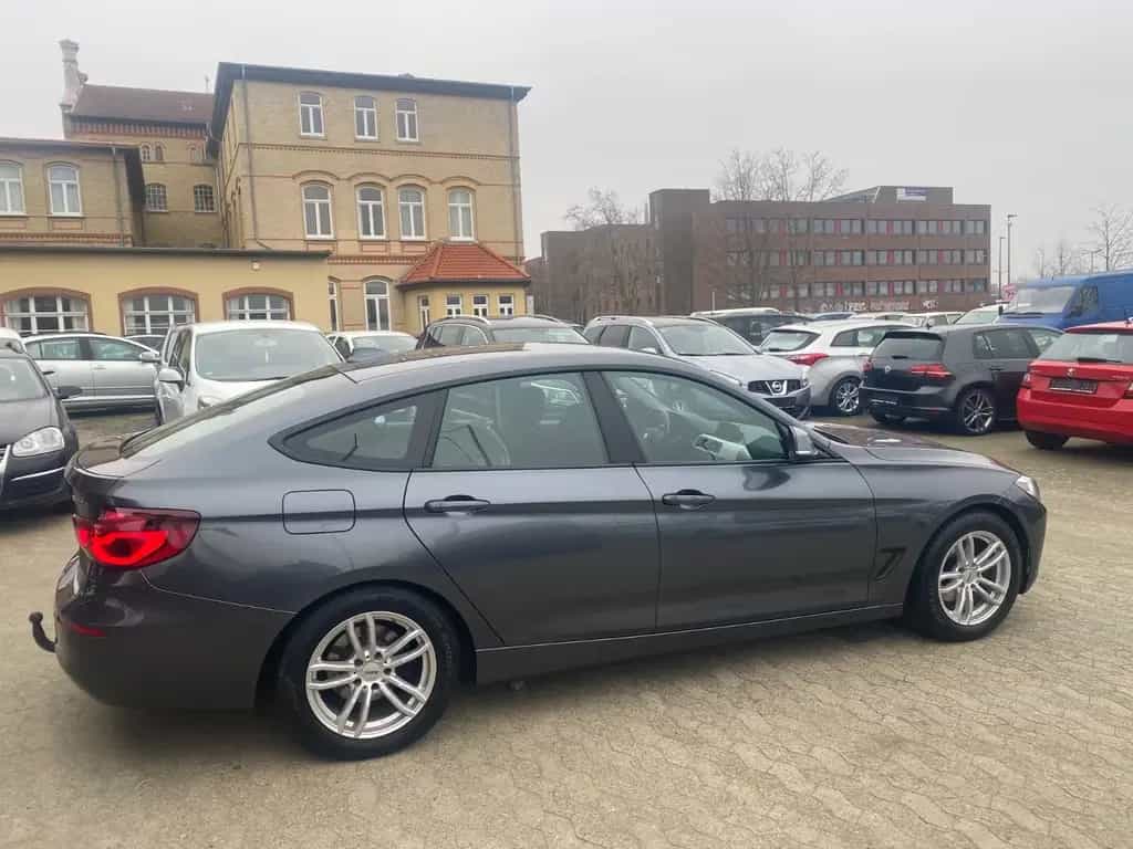 BMW 320 3 Gran Turismo 320 d Advantage 11/2019-photo-6