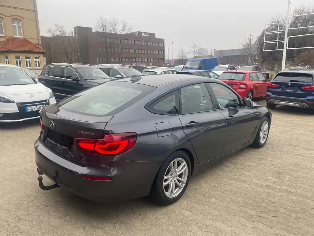 BMW 320 3 Gran Turismo 320 d Advantage 11/2019-photo-7