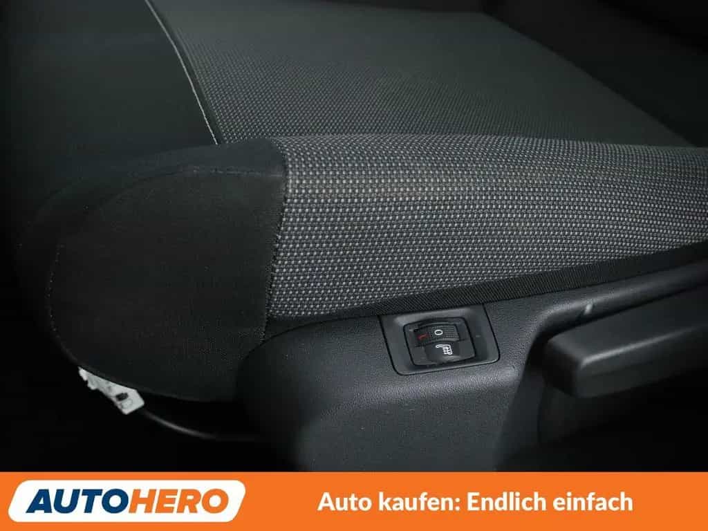 Citroën C3 Aircross 1.2 PureTech Shine *NAVI*TEMPO*PDC* 12/2019-photo-26