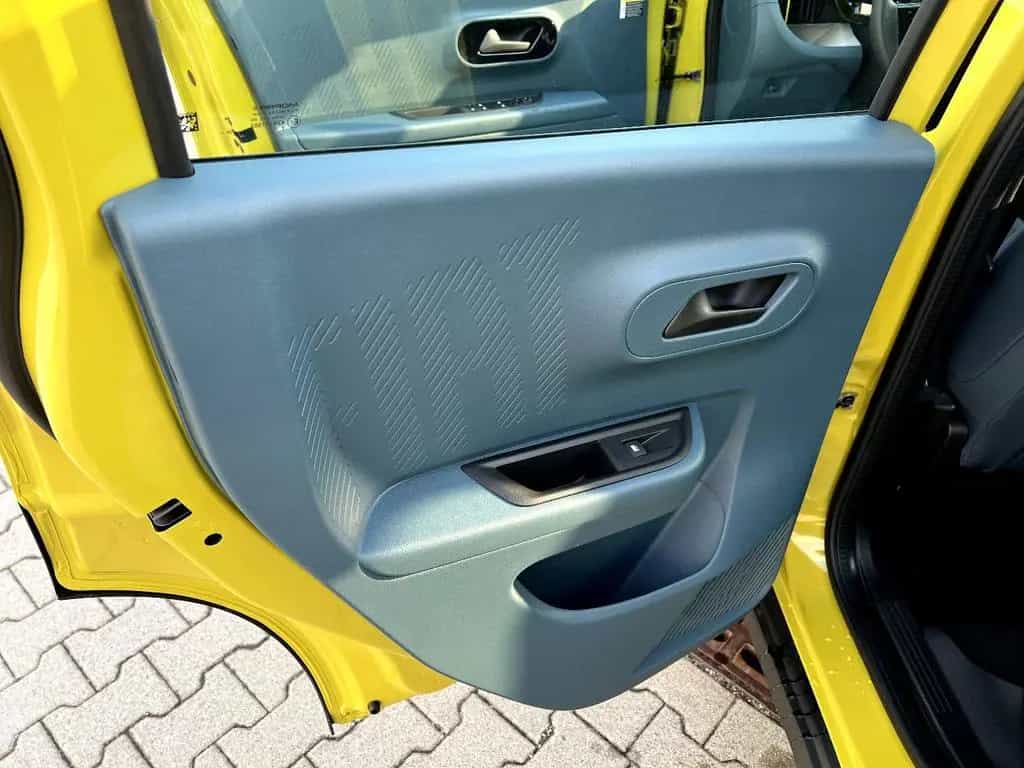 Fiat Grande Panda 1.2 eDCT Business Edition Icon LED 06/2026-photo-10