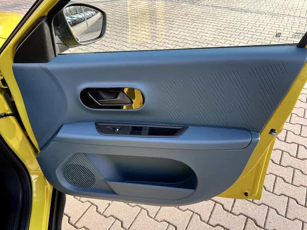 Fiat Grande Panda 1.2 eDCT Business Edition Icon LED 06/2026-photo-19