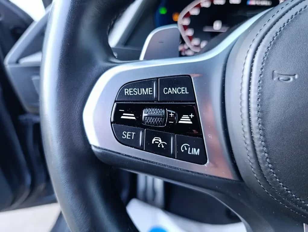 BMW M135 i xDrive Performance M Head-Up LED Navi 03/2020-photo-24