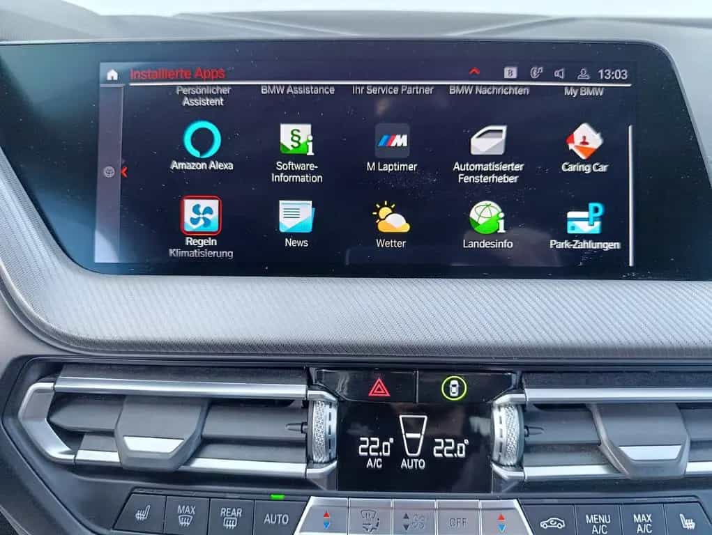 BMW M135 i xDrive Performance M Head-Up LED Navi 03/2020-photo-31