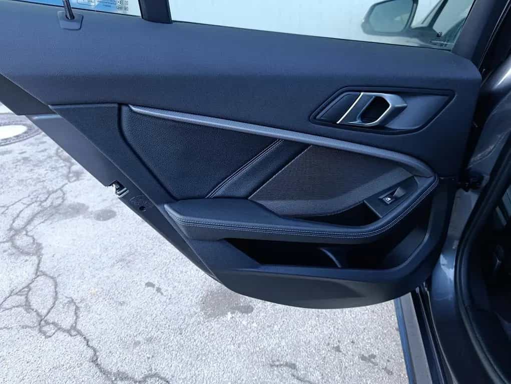 BMW M135 i xDrive Performance M Head-Up LED Navi 03/2020-photo-37