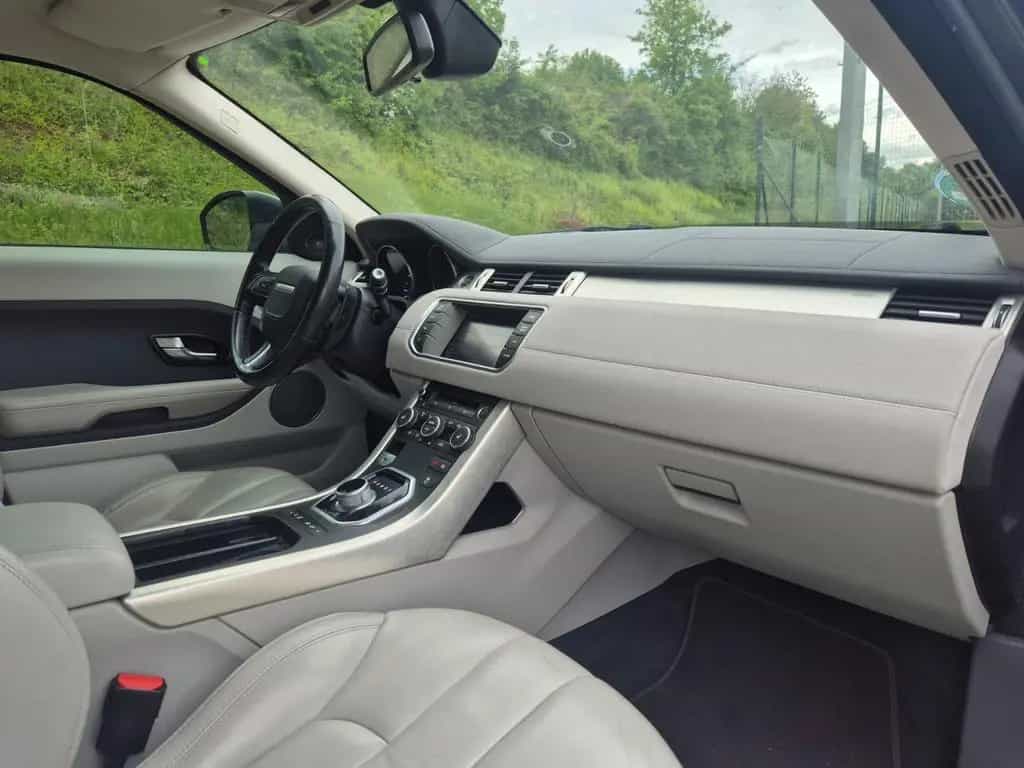 Land Rover Range Rover Rover Evoque Pure Technik 06/2015-photo-15
