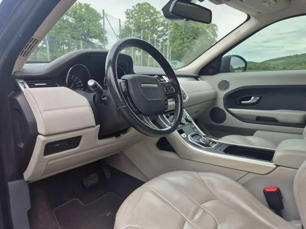 Land Rover Range Rover Rover Evoque Pure Technik 06/2015-photo-9