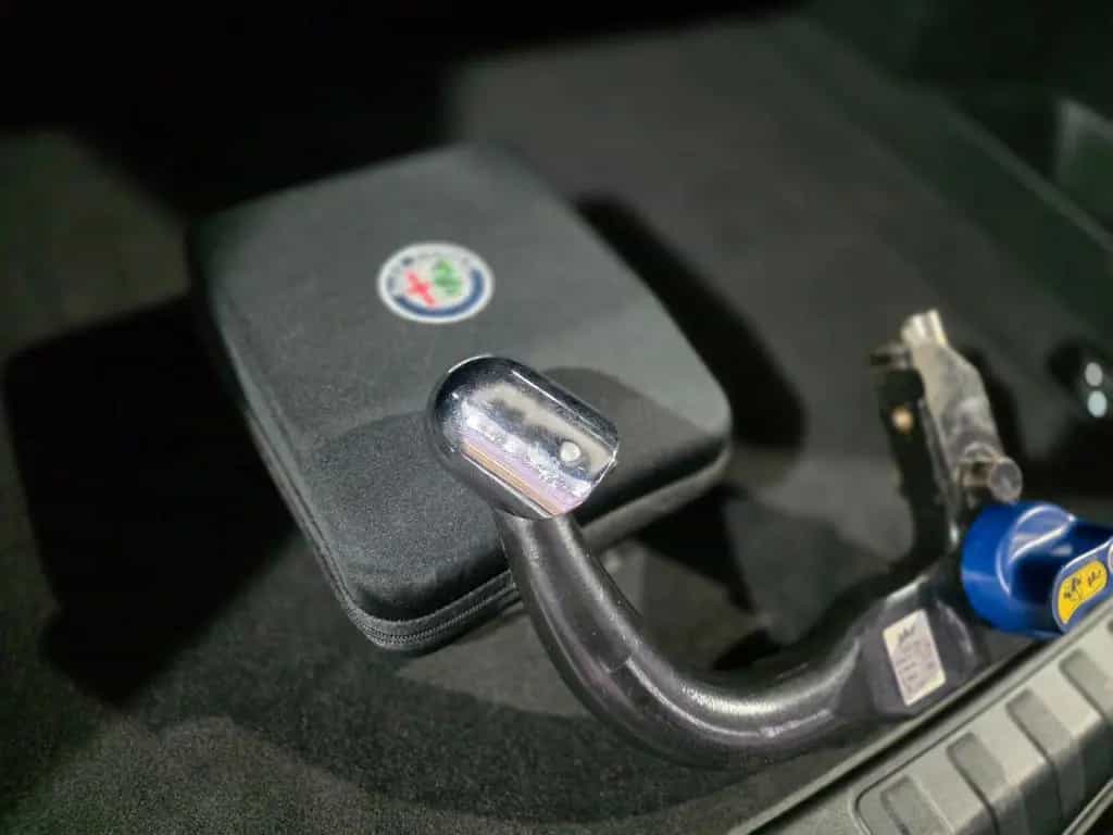 Alfa Romeo Stelvio SuperQ4*PANO/SCHIEBE*SHZ*LHZ*AHK*NAVI* 09/2017-photo-32