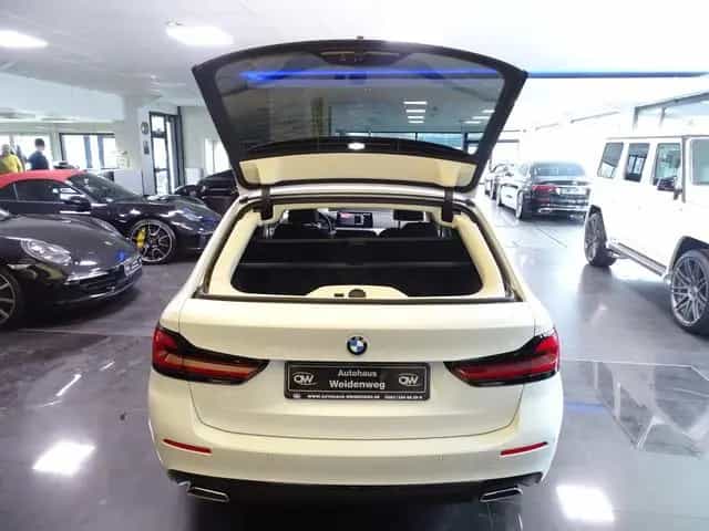 BMW 5 Series 520d LED Leder PDC Cam LiveCock.DAB SHZ 1 Hand 03/2023-photo-28