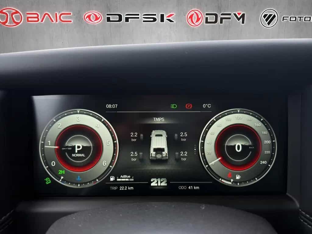 BAW 212 4x4 Diesel Automatik *VOLL*ALLE FARBEN* null-photo-10
