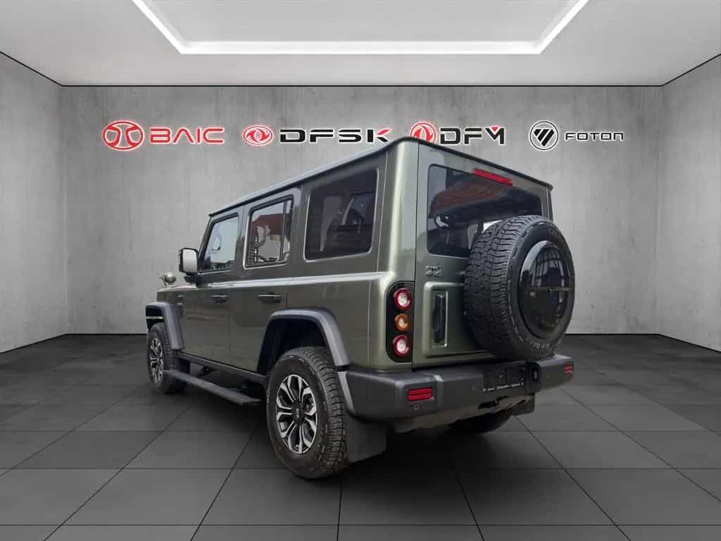 BAW 212 4x4 Diesel Automatik *VOLL*ALLE FARBEN* null-photo-2