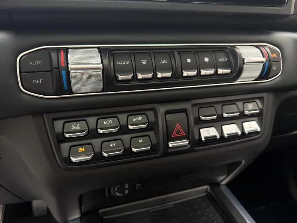 BAW 212 4x4 Diesel Automatik *VOLL*ALLE FARBEN* null-photo-24