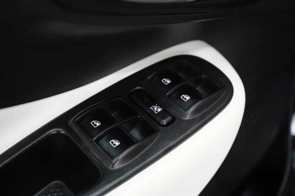 Fiat 500L Trekking 1,4*Kamera*Pano*Bluetooth*Tempomat 07/2017-photo-21