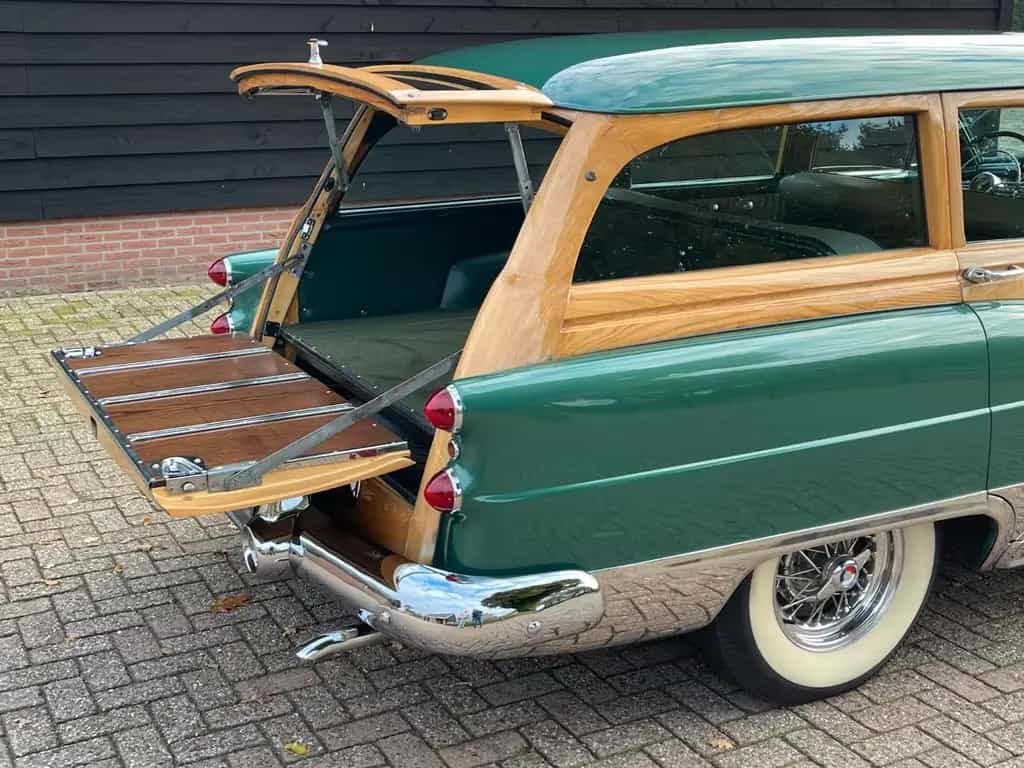 Buick Roadmaster Super Wagon "Woody" 02/1953-photo-8