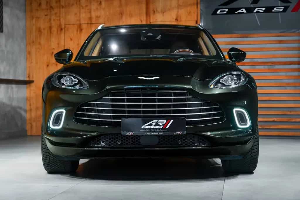 Aston Martin DBX 4.0 V8 08/2020-photo-1