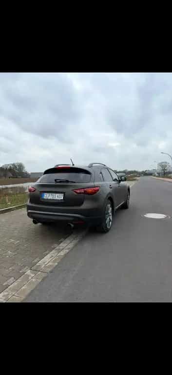 Infiniti FX37 AWD Limited Edition Limited Edition TÜV Neu 10/2010-photo-4