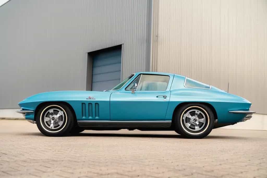 Chevrolet Other Corvette C2 427 Big Block 7.0 Liter / 390 HP / T 07/1966-photo-3