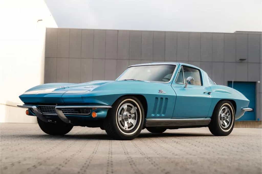 Corvette C2 Chevrolet 427 Big Block 7.0 Liter / 390 HP / 07/1966-photo-10