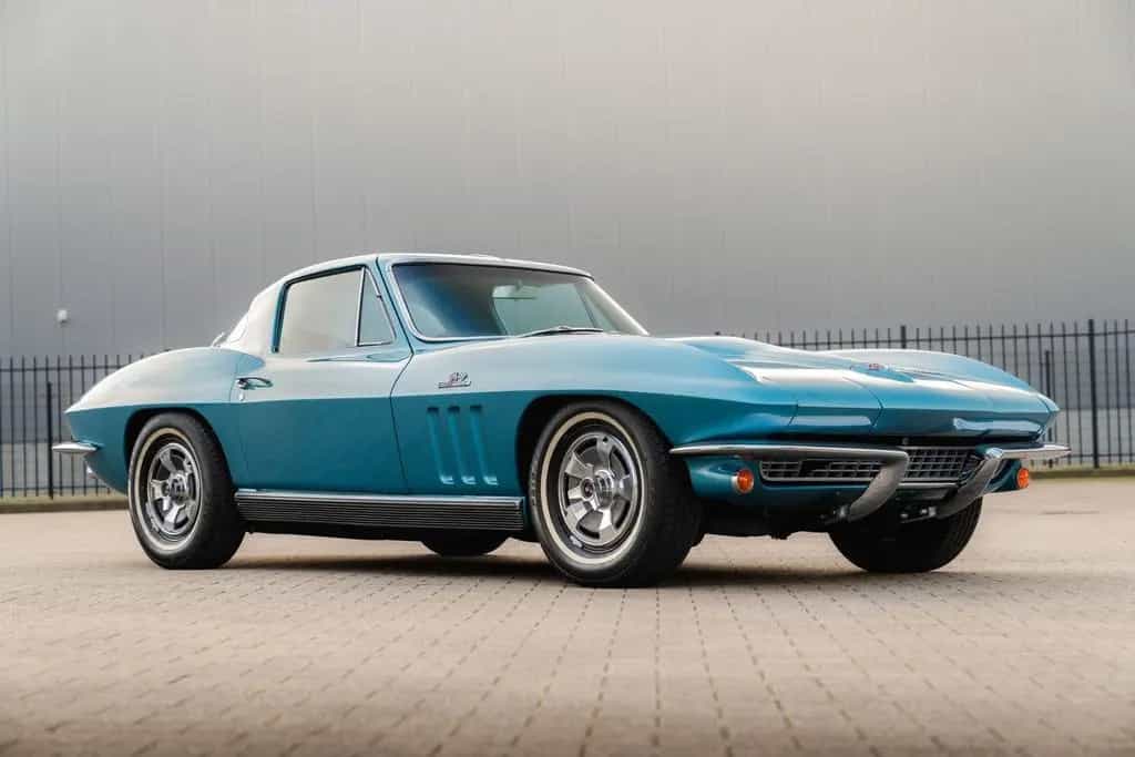 Corvette C2 Chevrolet 427 Big Block 7.0 Liter / 390 HP / 07/1966-photo-31