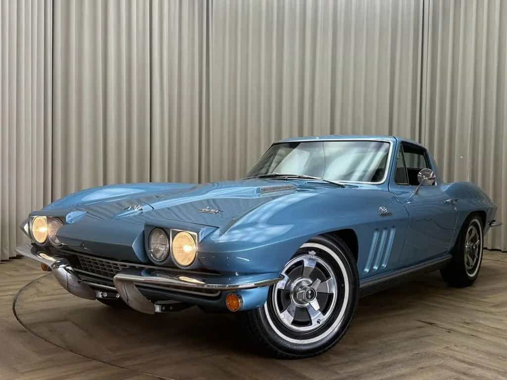 Corvette C2 Chevrolet 427 Big Block 7.0 Liter / 390 HP / 07/1966-photo-45