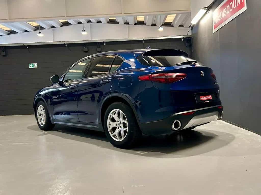 Alfa Romeo Stelvio 2.2 Turbodiesel 160 CV AT8 RW 07/2021-photo-2