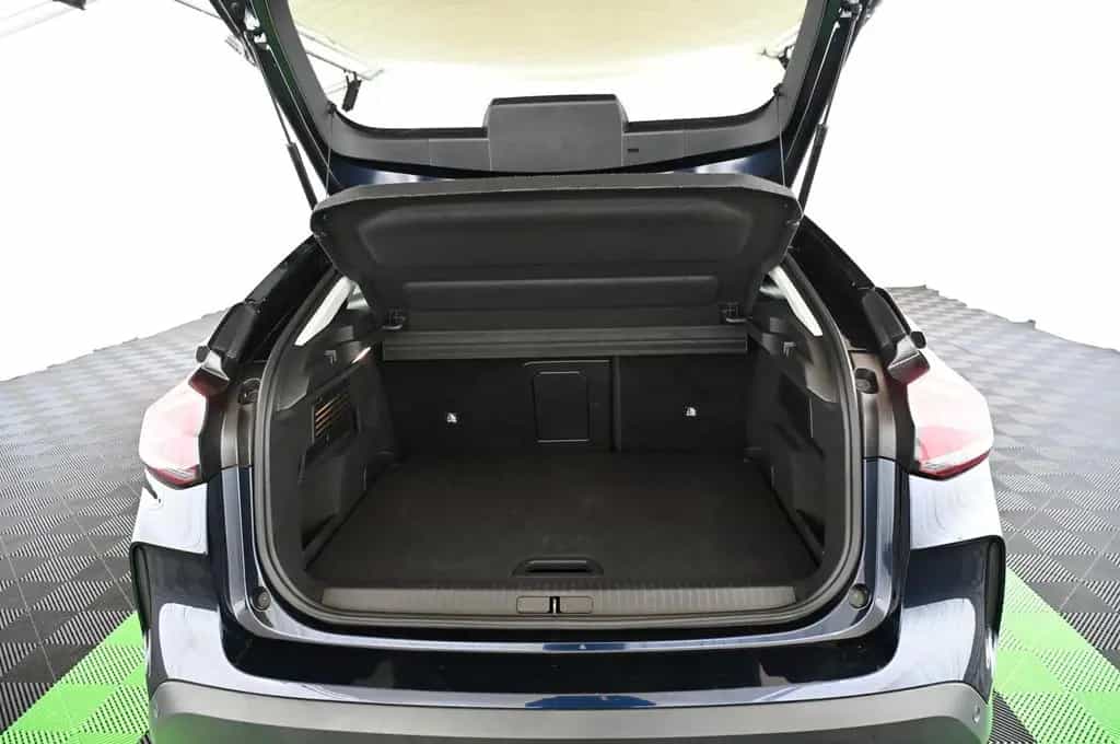 Citroën C4 1.2 PT 130 MAX LED/NAVI/SOUND-PAKET/PANO/H-UP 06/2024-photo-36