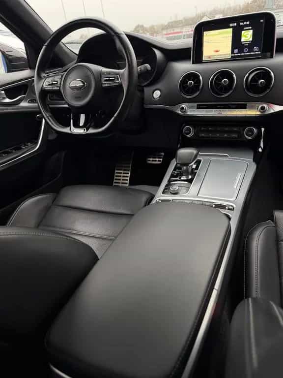 Kia Stinger GT 4WD 3.3 V6*Bi-LED*H&K*eGSD*Leder*VOLL 10/2017-photo-15