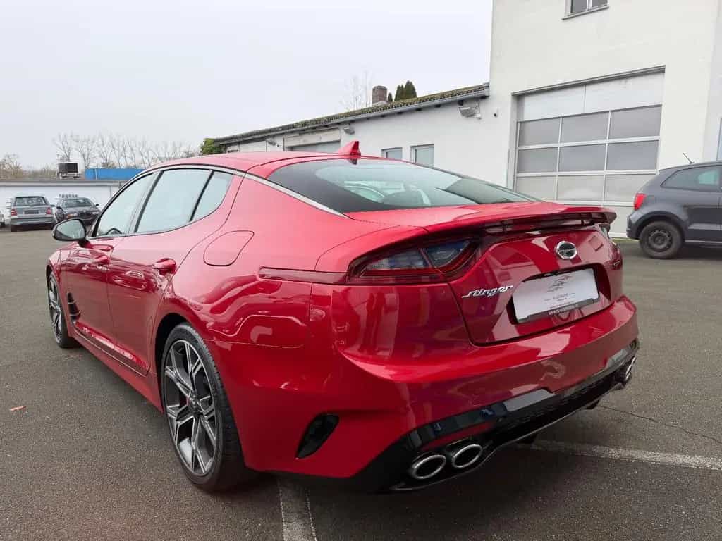 Kia Stinger GT 4WD 3.3 V6*Bi-LED*H&K*eGSD*Leder*VOLL 10/2017-photo-4