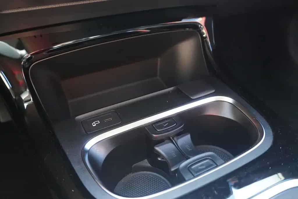 Mercedes-Benz A 180 A180 Progressive LED Navi Totwinkel Kamera Leder 07/2020-photo-24