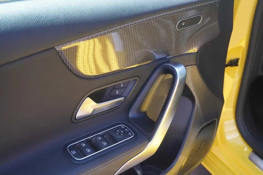 Mercedes-Benz A 180 A180 Progressive LED Navi Totwinkel Kamera Leder 07/2020-photo-27