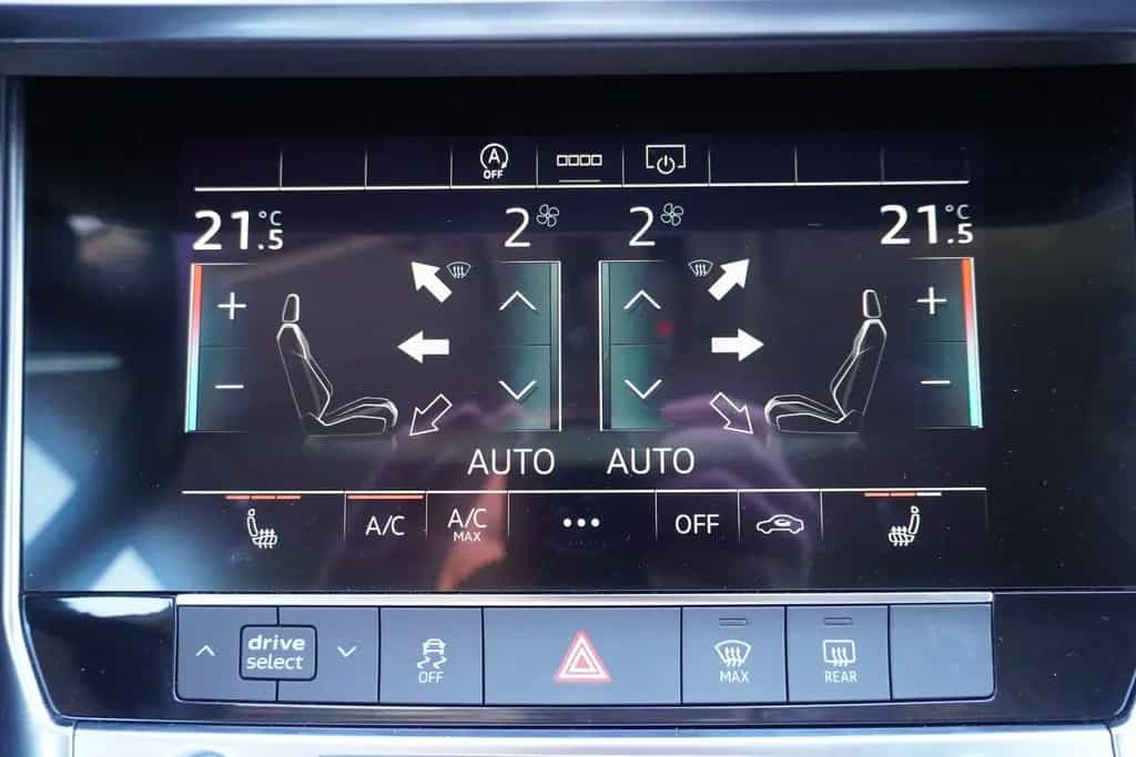 Audi A6 Avant 40 2.0 TDI design LED Navi ACC Kamera 03/2021-photo-14