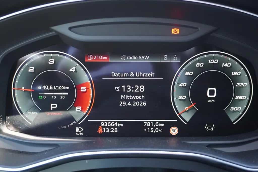 Audi A6 Avant 40 2.0 TDI design LED Navi ACC Kamera 03/2021-photo-24
