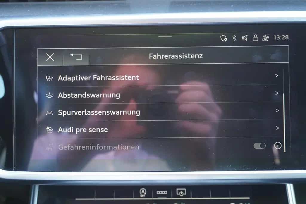 Audi A6 Avant 40 2.0 TDI design LED Navi ACC Kamera 03/2021-photo-26