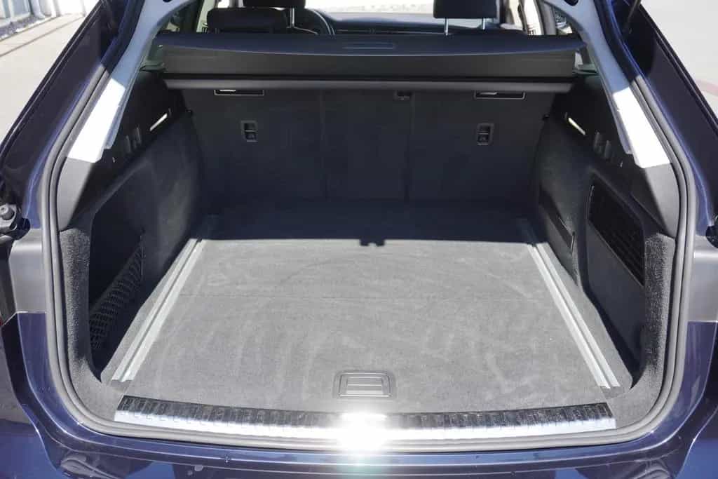 Audi A6 Avant 40 2.0 TDI design LED Navi ACC Kamera 03/2021-photo-35