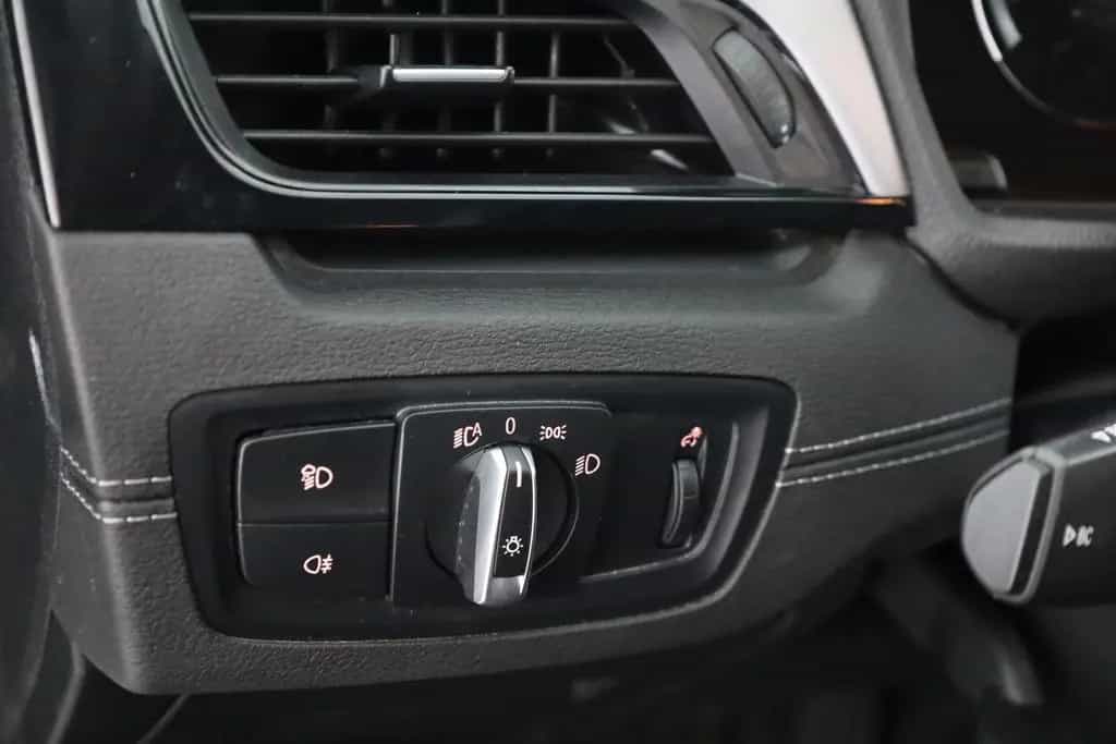 BMW X2 18iA Advantage LED Navi Sitzheizung Kamera 09/2023-photo-19
