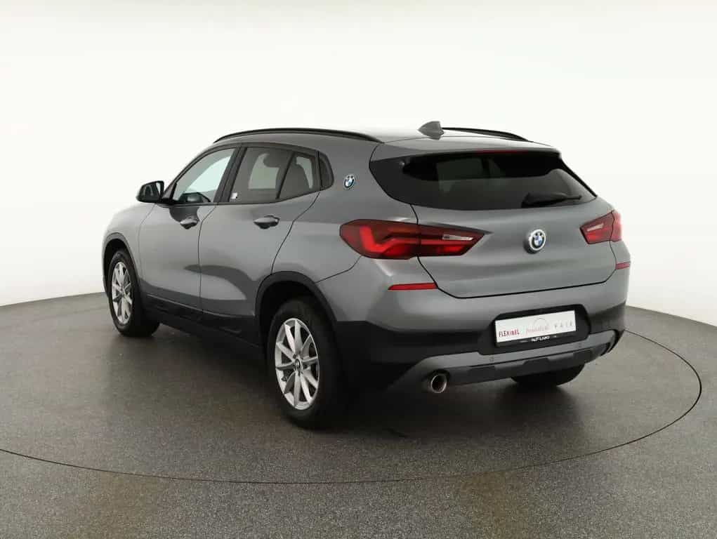 BMW X2 18iA Advantage LED Navi Sitzheizung Kamera 09/2023-photo-2