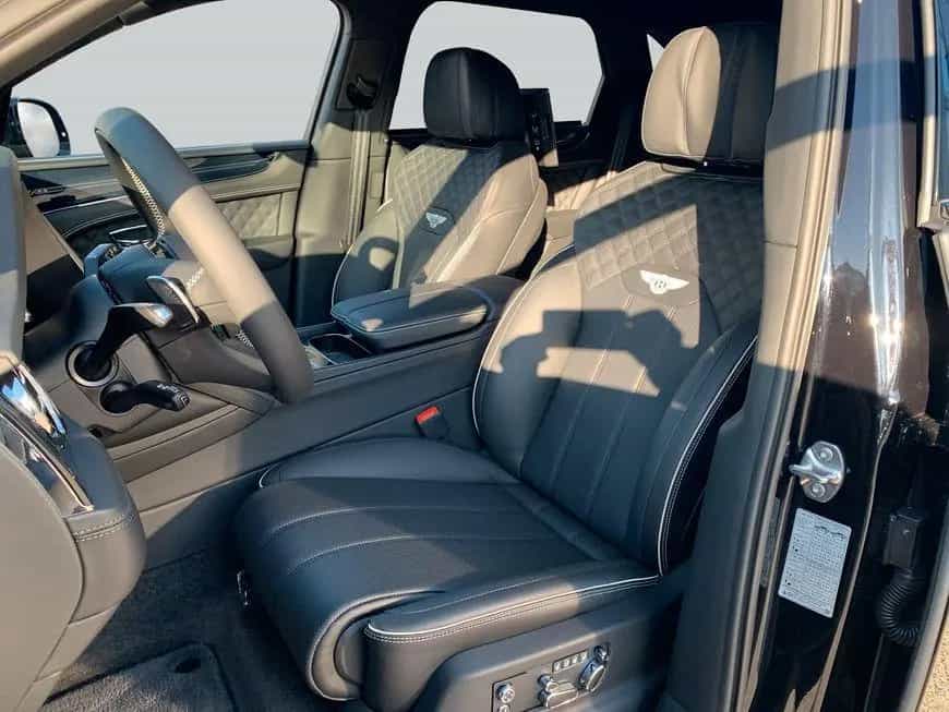 Bentley Bentayga New Bentayga V8 S 07/2025-photo-12