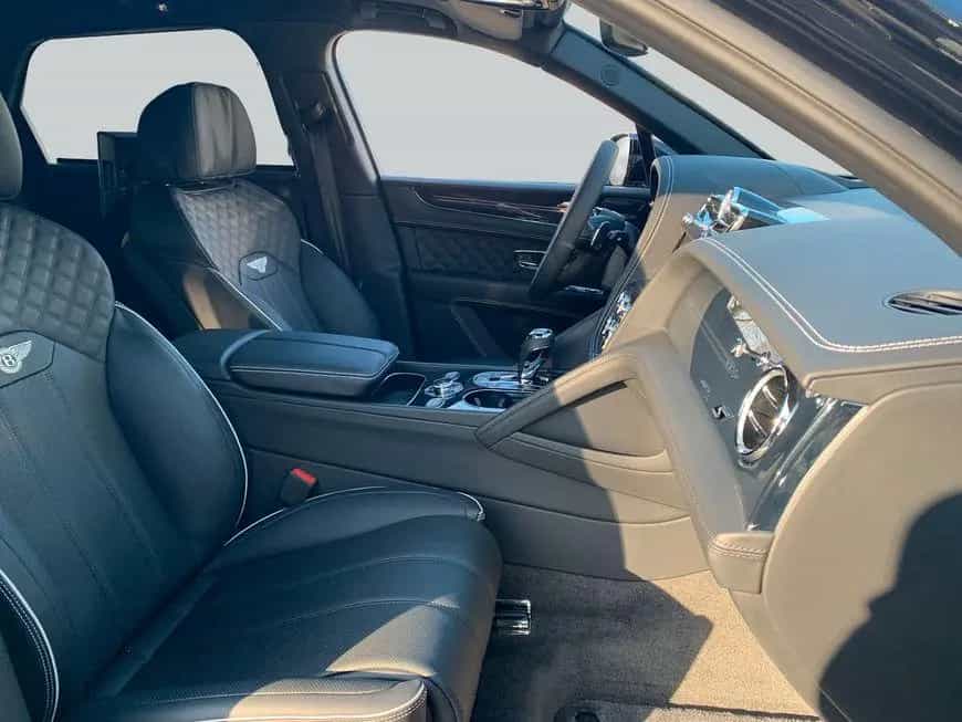 Bentley Bentayga New Bentayga V8 S 07/2025-photo-14