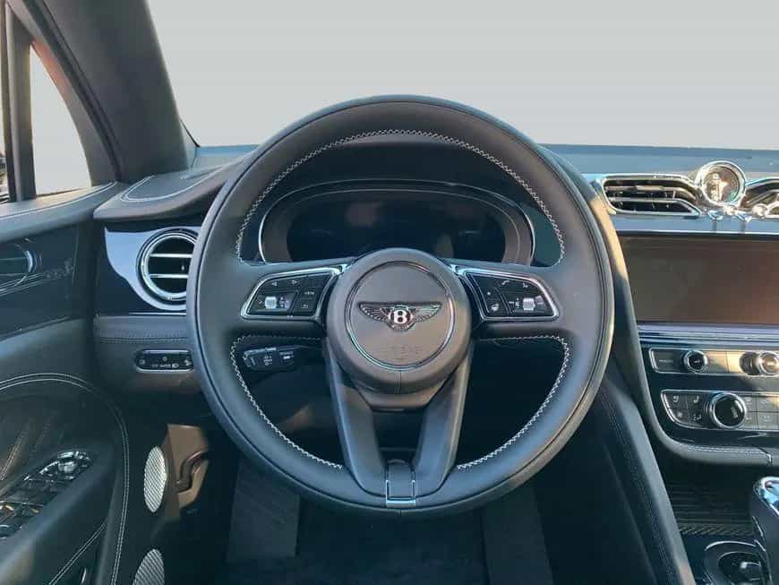Bentley Bentayga New Bentayga V8 S 07/2025-photo-16