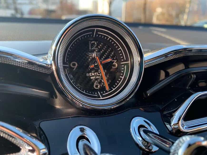 Bentley Bentayga New Bentayga V8 S 07/2025-photo-28