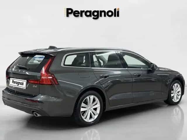 Volvo V60 VOLVO V60 D4 Geartronic Business Plus 07/2019-photo-4