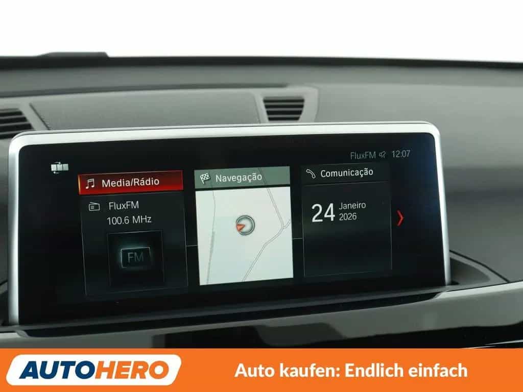 BMW X1 xDrive 20d Sport Line Aut.*NAV*LED*TEMPO*SHZ*PDC 09/2017-photo-20