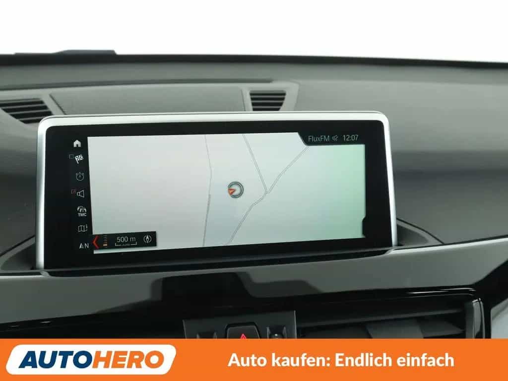 BMW X1 xDrive 20d Sport Line Aut.*NAV*LED*TEMPO*SHZ*PDC 09/2017-photo-21