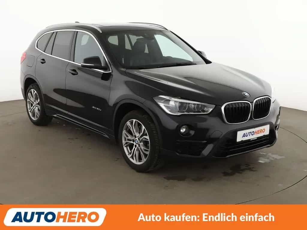 BMW X1 xDrive 20d Sport Line Aut.*NAV*LED*TEMPO*SHZ*PDC 09/2017-photo-7